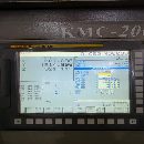 2019年出厂台湾原装高明KMC-2000SV龙门加工中心，工作.