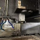 西安工厂崴立216同款两台。工作台1.5x2米。门宽1.7米.