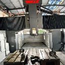 准新威立龙门加工中心：型号 LB-428Z/Z 轴行程 1000 m.