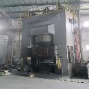 供。湖洲产2500吨模锻油压机，仅试3个工件，现厂位低.