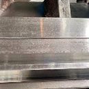 刚刚到货新款大连61803米车床，精品，感兴趣老板抓紧.
