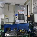 斗山PUMAV550M数控立式车铣中心，发那科系统，工作台.